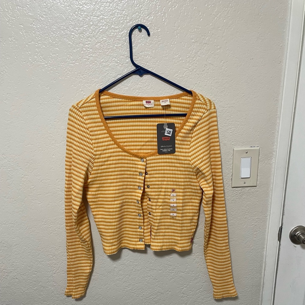 Yellow Levi’s Top
